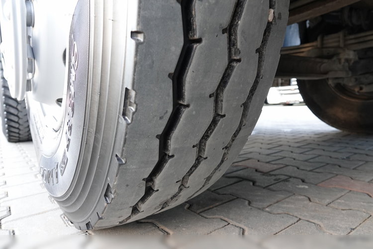 Renault KERAX 460 / 8x4 / WYWROTKA / HYDROBURTA / BORDMATIC / SPROWADZONA  zdjęcie 29