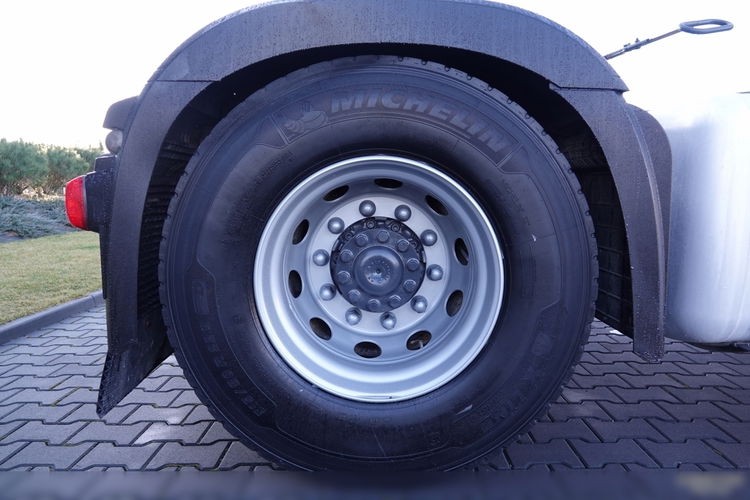 Mercedes ACTROS 1843 / RETARDER / HYDRAULIKA / NISKA KABINA / SPROWADZONY / PO KONTRAKCIE SERWISOWYM  zdjęcie 22