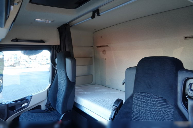 Mercedes ACTROS 1843 / RETARDER / HYDRAULIKA / NISKA KABINA / SPROWADZONY / PO KONTRAKCIE SERWISOWYM  zdjęcie 28