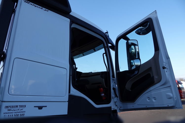 Mercedes ACTROS 1843 / RETARDER / HYDRAULIKA / NISKA KABINA / SPROWADZONY / PO KONTRAKCIE SERWISOWYM  zdjęcie 39