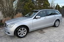 Mercedes C 180 NOWY ROZRZĄD Bardzo zadbana - 100% oryginalny przebieg zdjęcie 20