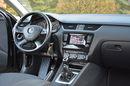 Octavia Lift Duża Navi Parktronic Relingi lakier oryginał ASO Skoda zdjęcie 19