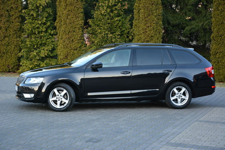 Octavia Lift Duża Navi Parktronic Relingi lakier oryginał ASO Skoda zdjęcie 4