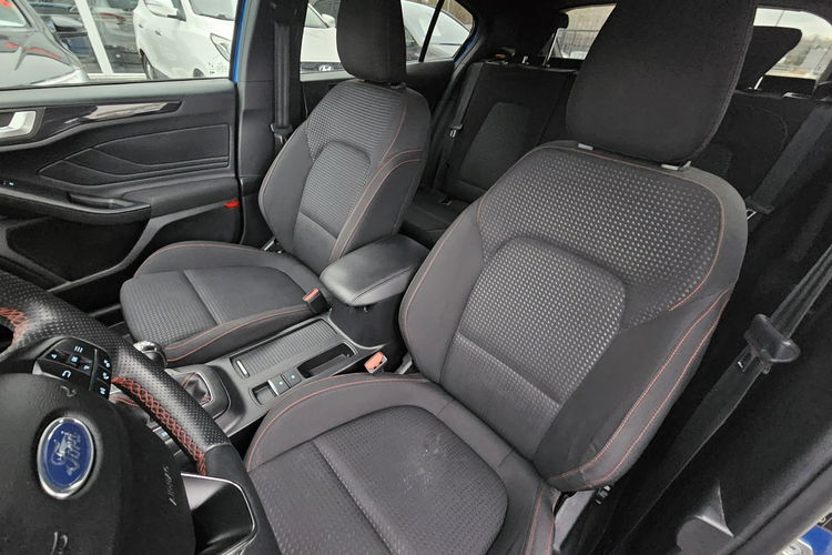 Ford Focus model 2020, st -line , polski salon zdjęcie 11