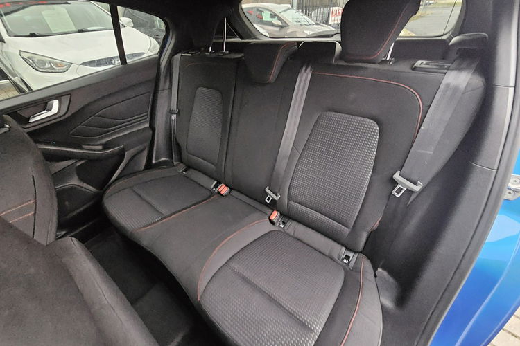 Ford Focus model 2020, st -line , polski salon zdjęcie 14