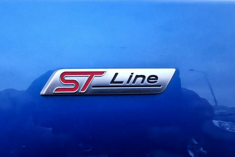 Ford Focus model 2020, st -line , polski salon zdjęcie 2