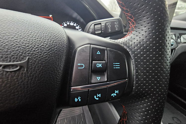 Ford Focus model 2020, st -line , polski salon zdjęcie 28