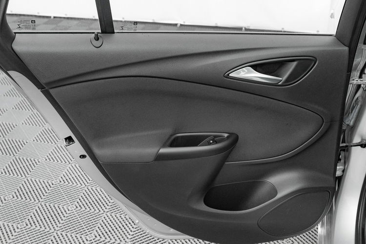 Opel Astra GD249YV#1.2 T Edition Cz.park 2 stref klima LED Salon PL VAT23% zdjęcie 25