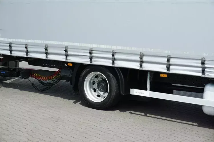 Mercedes ACTROS / 1830 ACC / E 6 / ZESTAW PRZEJAZDOWY 120 M3 / ŁAD. 15 000 KG zdjęcie 36