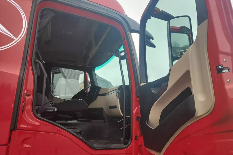 Mercedes ACTROS 2543 MP4 / EURO 6 / ZESTAW PRZESTRZENNY / zdjęcie 26