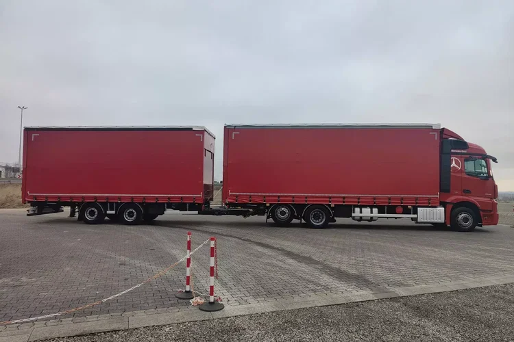 Mercedes ACTROS 2543 MP4 / EURO 6 / ZESTAW PRZESTRZENNY / zdjęcie 8