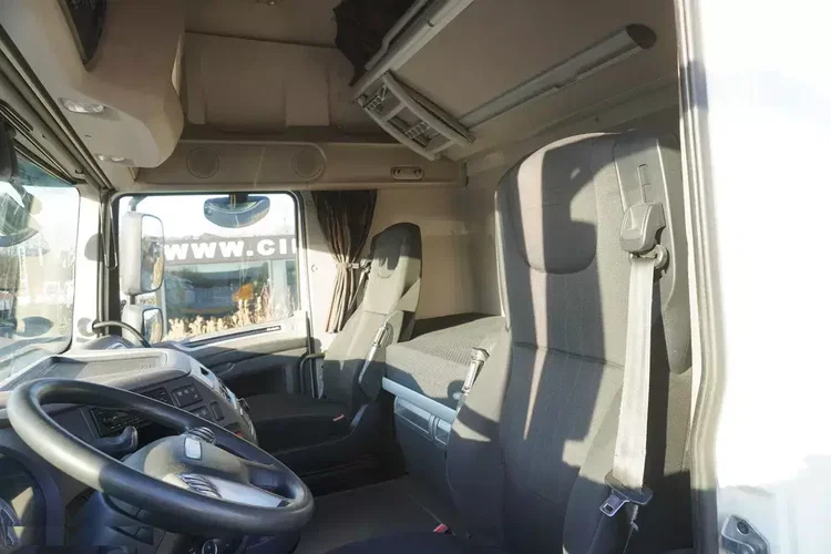 DAF XF 480 Euro 6 / 2021 / Chłodnia Lamberet / Carrier Vector 1550 zdjęcie 15