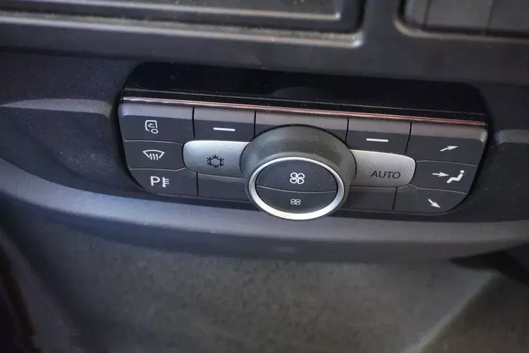 DAF XF 480 Euro 6 / 2021 / Chłodnia Lamberet / Carrier Vector 1550 zdjęcie 21