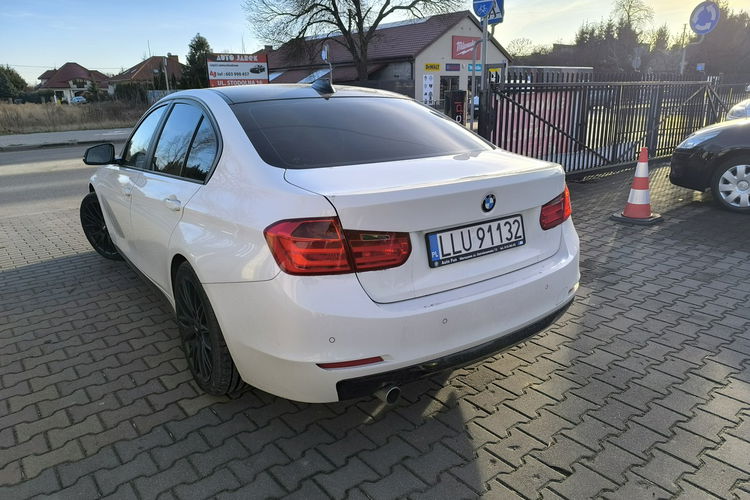 BMW 320 2.0d 163KM Automat Navi Szyberdach zdjęcie 7