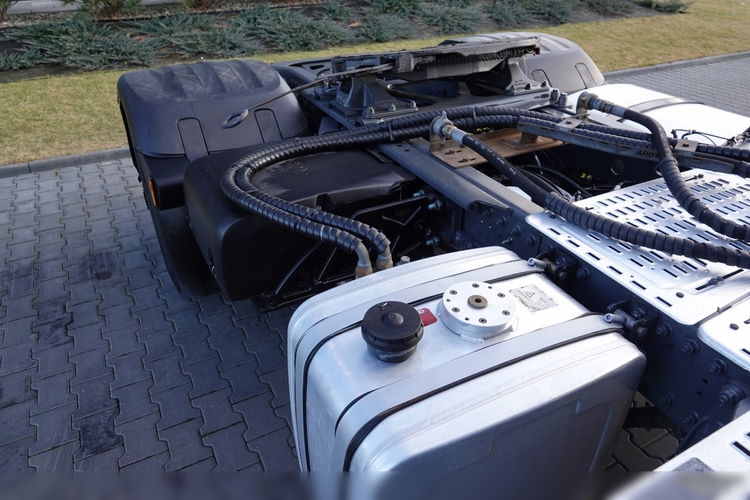 DAF XF 480 / HYDRAULIKA / KLIMA POSTOJOWA / SPROWADZONY / PO KONTRAKCIE SERWISOWYM  zdjęcie 16
