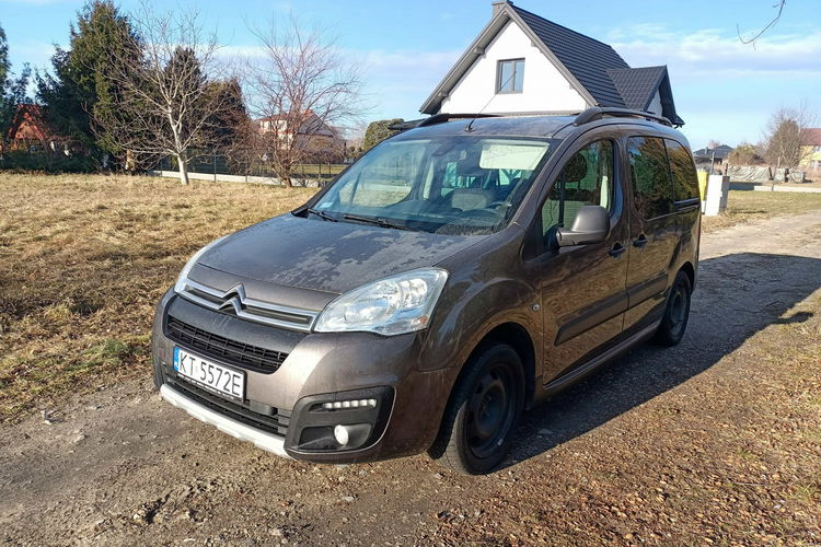 Berlingo Citroen Berlingo 1.6HDI 99km 17r zdjęcie 2