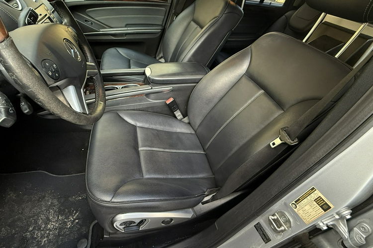 Mercedes GL 450 zdjęcie 17