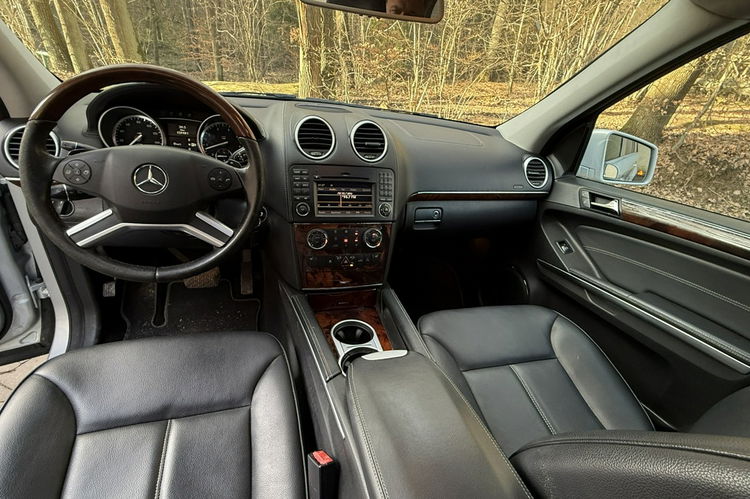 Mercedes GL 450 zdjęcie 29