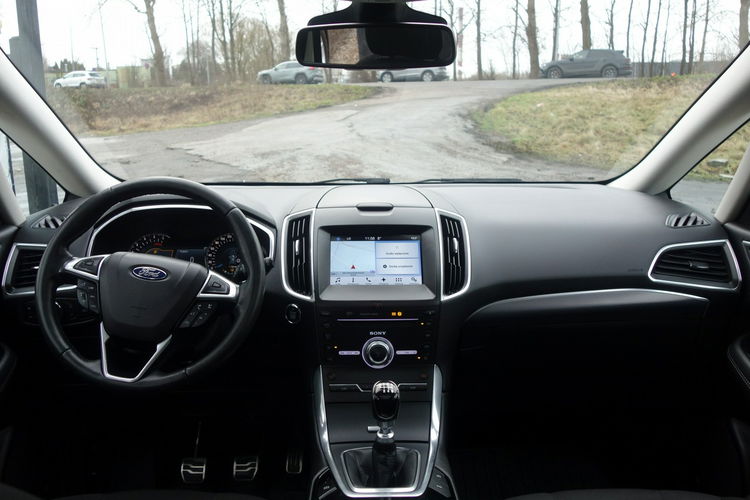 S-Max Ford S-MAX ST-LINE 2016 2.0 diesel 180km 7 osób LED dobrze wyposażony zdjęcie 18