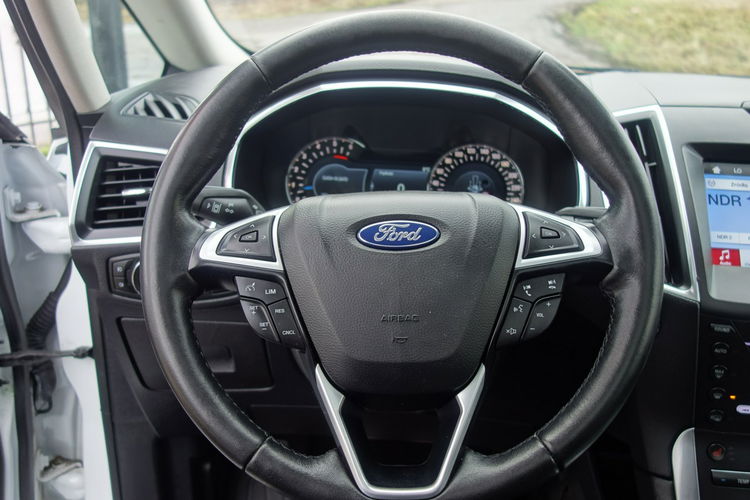 S-Max Ford S-MAX ST-LINE 2016 2.0 diesel 180km 7 osób LED dobrze wyposażony zdjęcie 31