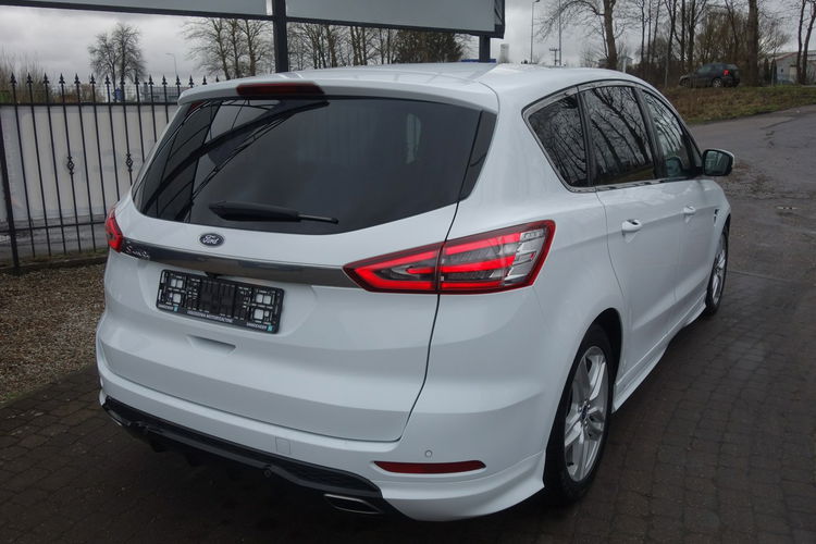 S-Max Ford S-MAX ST-LINE 2016 2.0 diesel 180km 7 osób LED dobrze wyposażony zdjęcie 5