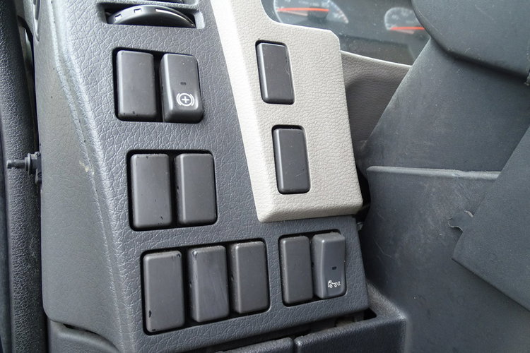 VOLVO FL 240. 16 Kontener , Winda ,  Sprowadzony Książka Serwisowa , Poduszki , 15 Euro Palet , Manual , DMC 16 Ton zdjęcie 13