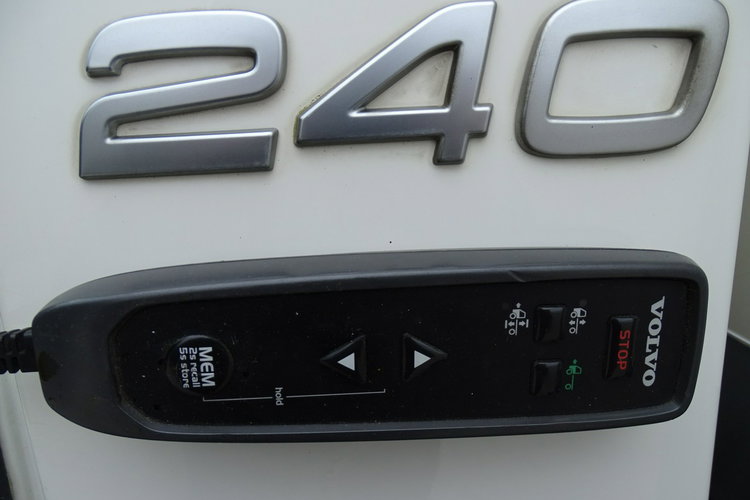 VOLVO FL 240. 16 Kontener , Winda ,  Sprowadzony Książka Serwisowa , Poduszki , 15 Euro Palet , Manual , DMC 16 Ton zdjęcie 15