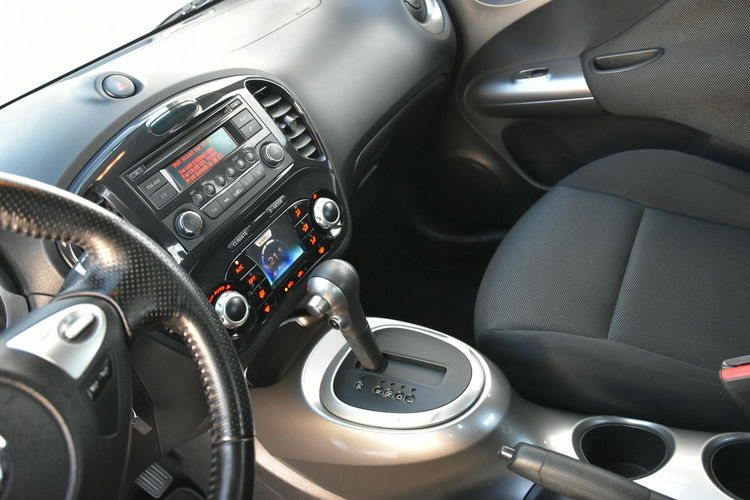 Nissan Juke 1.6 BENZYNA 117KM Automat 2011r. SALON Climatronic TEMPOMAT Isofix zdjęcie 10