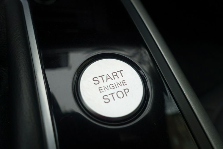 Audi A6 Oferta Prywatna Automat Sedan Webasto z pilotem Pełny Serwis zdjęcie 33