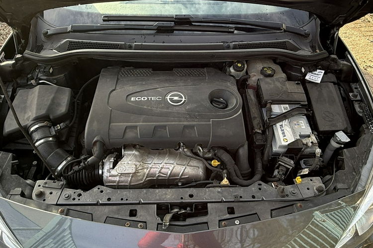 Opel Astra GTC 2.0 cdti sport 165KM xenon navi ledy pół skóry zadbany 1r.gwarancj zdjęcie 18