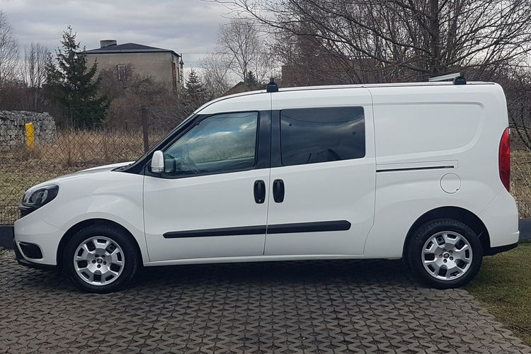 Fiat Doblo MAXI 5 OSÓB DŁUGI KLIMA 2 xDRZWI BOCZNE PRZESUWNE I-WŁAŚCICIEL zdjęcie 11