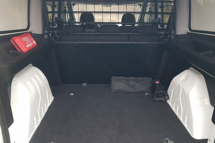 Fiat Doblo MAXI 5 OSÓB DŁUGI KLIMA 2 xDRZWI BOCZNE PRZESUWNE I-WŁAŚCICIEL zdjęcie 21