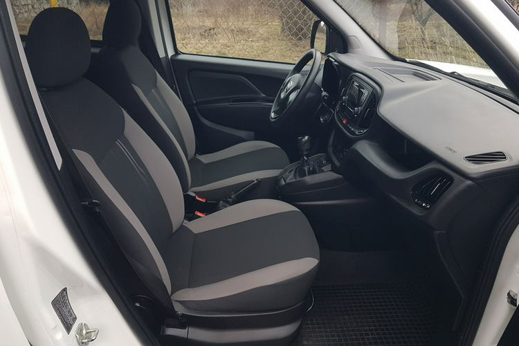 Fiat Doblo MAXI 5 OSÓB DŁUGI KLIMA 2 xDRZWI BOCZNE PRZESUWNE I-WŁAŚCICIEL zdjęcie 25