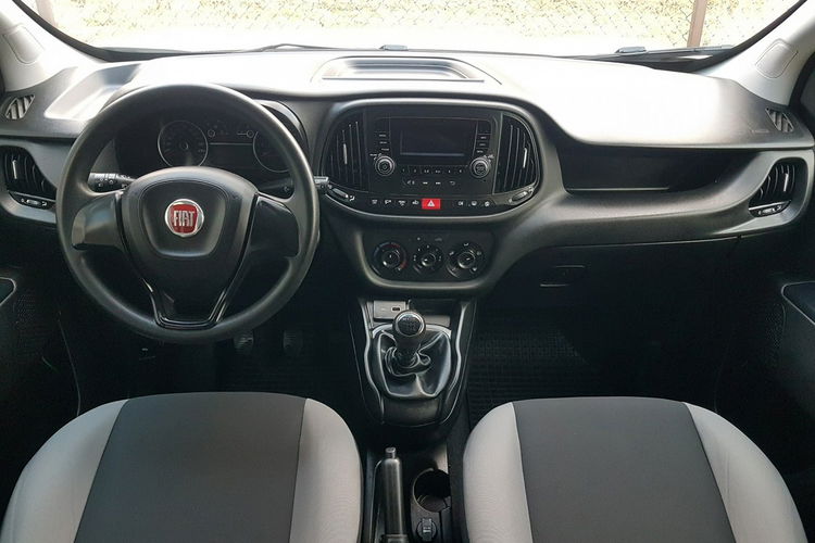 Fiat Doblo MAXI 5 OSÓB DŁUGI KLIMA 2 xDRZWI BOCZNE PRZESUWNE I-WŁAŚCICIEL zdjęcie 27