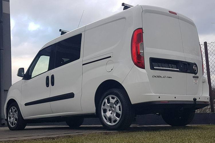 Fiat Doblo MAXI 5 OSÓB DŁUGI KLIMA 2 xDRZWI BOCZNE PRZESUWNE I-WŁAŚCICIEL zdjęcie 28