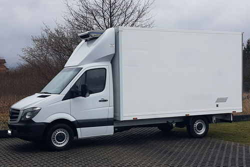 Mercedes Sprinter CHŁODNIA IZOTERMA 8EP AGREGAT ZANOTTI 4.22x2.15x2.30 KLIMA 314 CDI