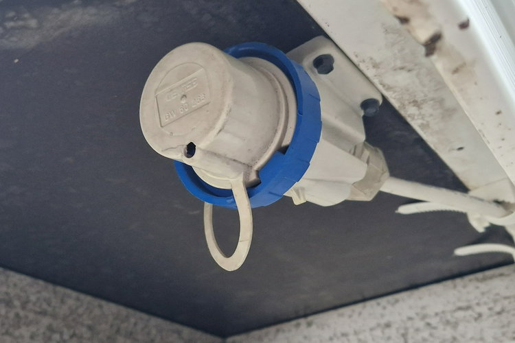 Mercedes Sprinter CHŁODNIA IZOTERMA 8EP AGREGAT ZANOTTI 4.22x2.15x2.30 KLIMA 314 CDI zdjęcie 7