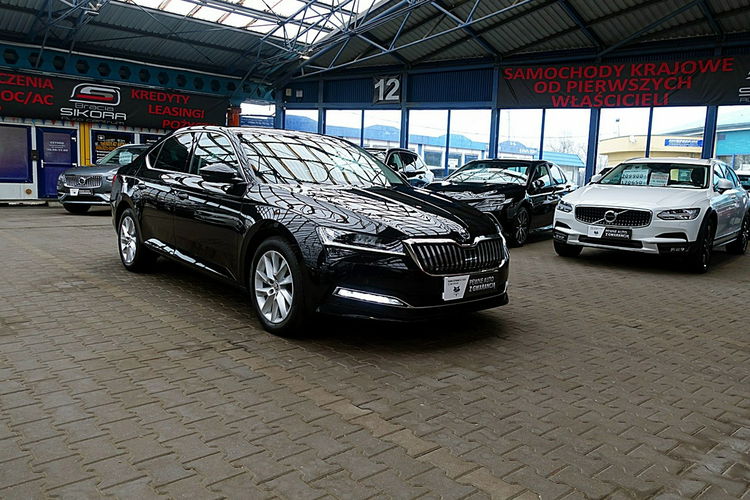 Skoda Superb 4x4 272 KM STYLE+DSG GWARANCJA 1wł Kraj Bezwypad F23% 4x2 zdjęcie 3