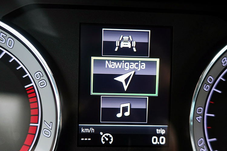 Skoda Superb 4x4 272 KM STYLE+DSG GWARANCJA 1wł Kraj Bezwypad F23% 4x2 zdjęcie 51