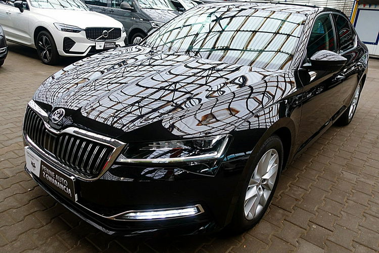 Skoda Superb 4x4 272 KM STYLE+DSG GWARANCJA 1wł Kraj Bezwypad F23% 4x2 zdjęcie 57