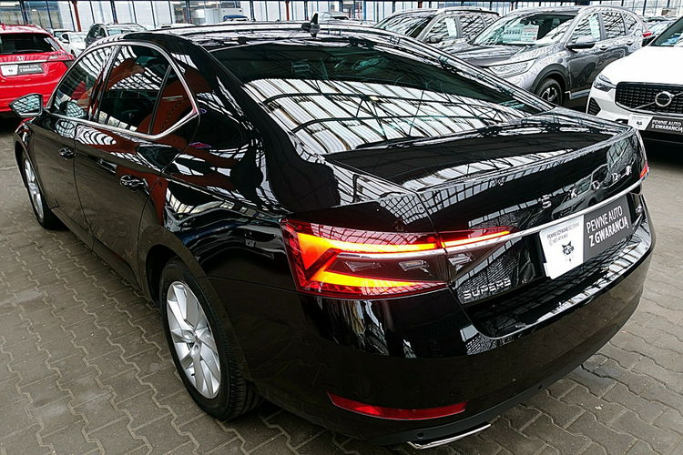 Skoda Superb 4x4 272 KM STYLE+DSG GWARANCJA 1wł Kraj Bezwypad F23% 4x2 zdjęcie 59