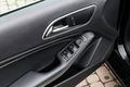 samochód osobowy Mercedes zdjęcie 11