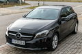 samochód osobowy Mercedes zdjęcie 4