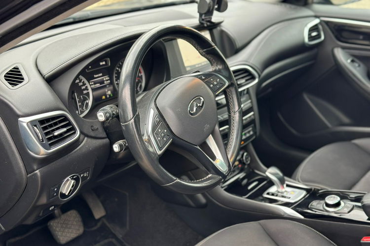 Infiniti Q30 2.2 DIESEL - Bogata wersja - 114 tys km zdjęcie 17