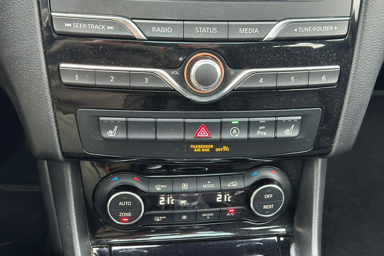 Infiniti Q30 2.2 DIESEL - Bogata wersja - 114 tys km zdjęcie 25