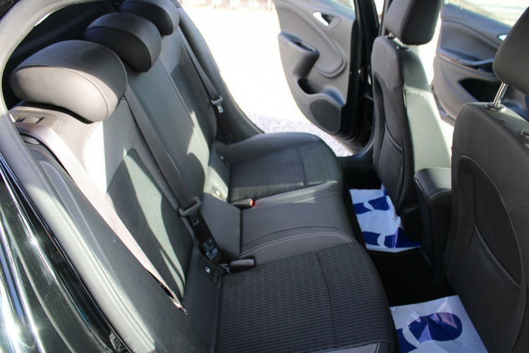 Opel Astra 1.2T 145HP Elegance F-vat Salon Polska zdjęcie 12