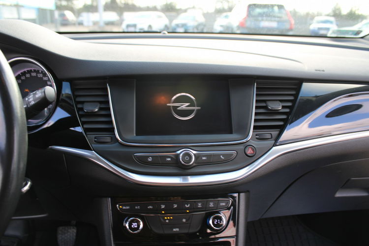 Opel Astra 1.2T 145HP Elegance F-vat Salon Polska zdjęcie 19