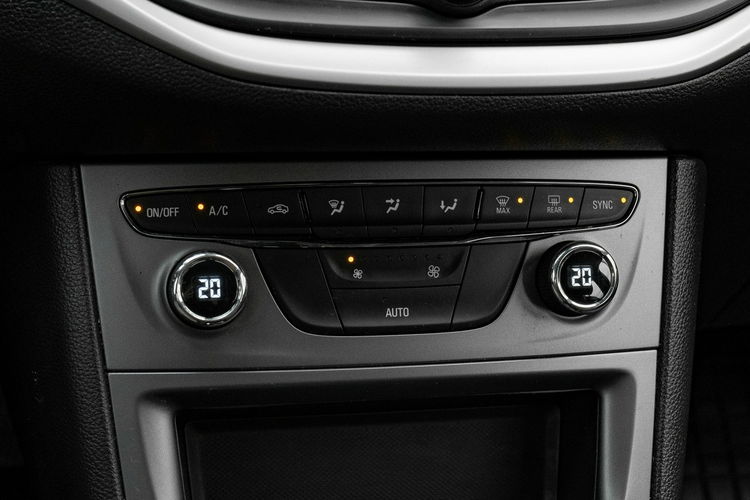 Opel Astra GD062YS#1.2 T Edition Cz.park 2 stref klima LED Salon PL VAT23% zdjęcie 21