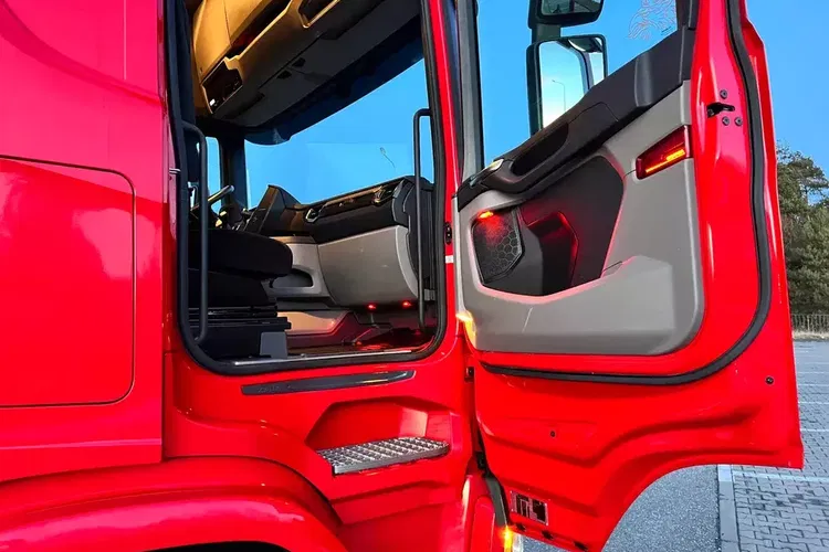 R500 standard dwa zbiorniki Kontrakt serwisowy scania Niemcy 2021 zdjęcie 24
