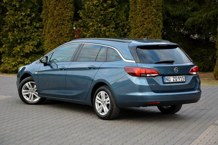 Opel Astra Xenon Ledy Duża Navi Klimatronic Grz. kierownica As. Pasa 2xParktr. zdjęcie 6